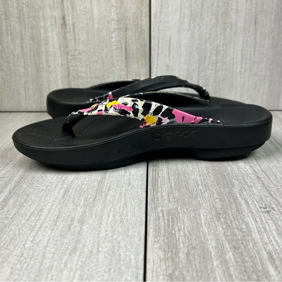 OOFOS OOlala Recovery Slides Thong Flip Flop Slide On Comfort Shoe Womens Size 6 - Picture 2 of 11
